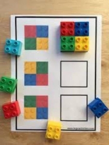 Rakd ki a mintákat Lego-ból!